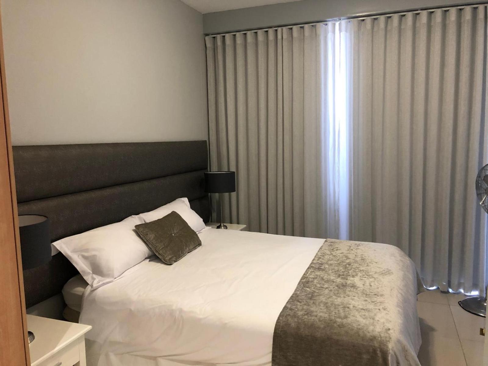 בלוברגסטראנד Infinity Self Catering Apartments מראה חיצוני תמונה
