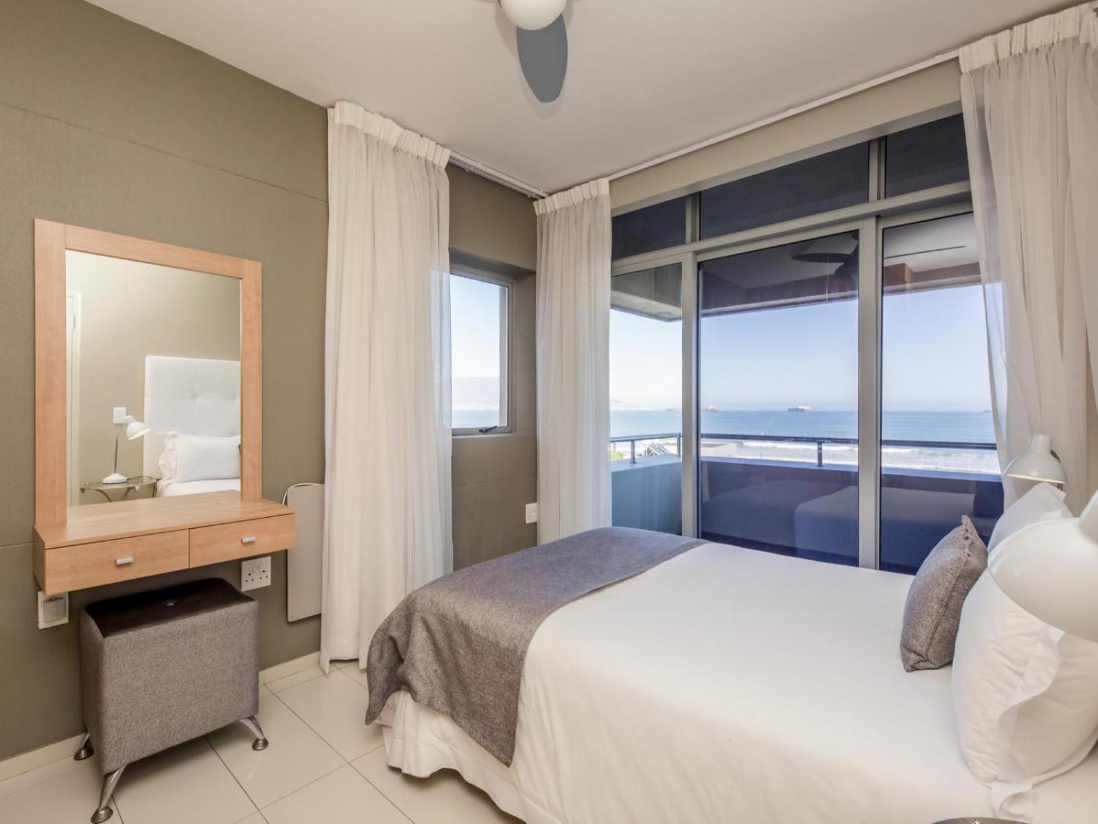 בלוברגסטראנד Infinity Self Catering Apartments מראה חיצוני תמונה