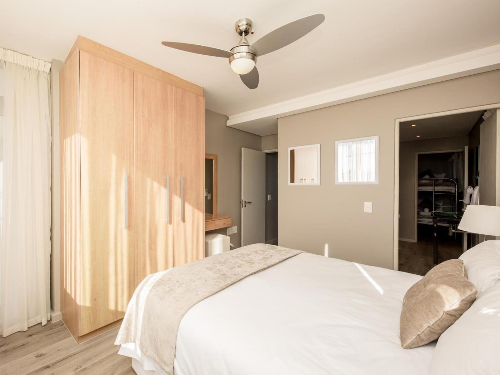 בלוברגסטראנד Infinity Self Catering Apartments חדר תמונה