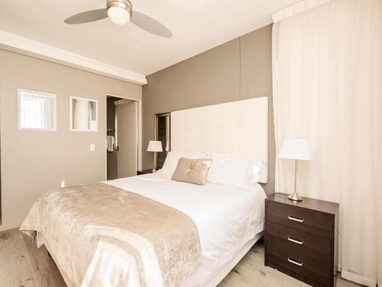 בלוברגסטראנד Infinity Self Catering Apartments חדר תמונה